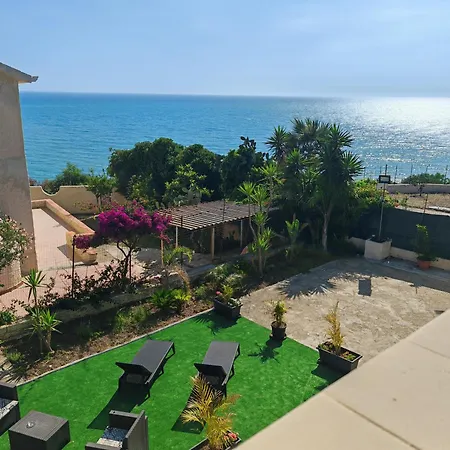 Playa Paradise Tatil Evi *